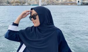 04f73504-3628-4b36-bfc6-ff1ad45c58e3